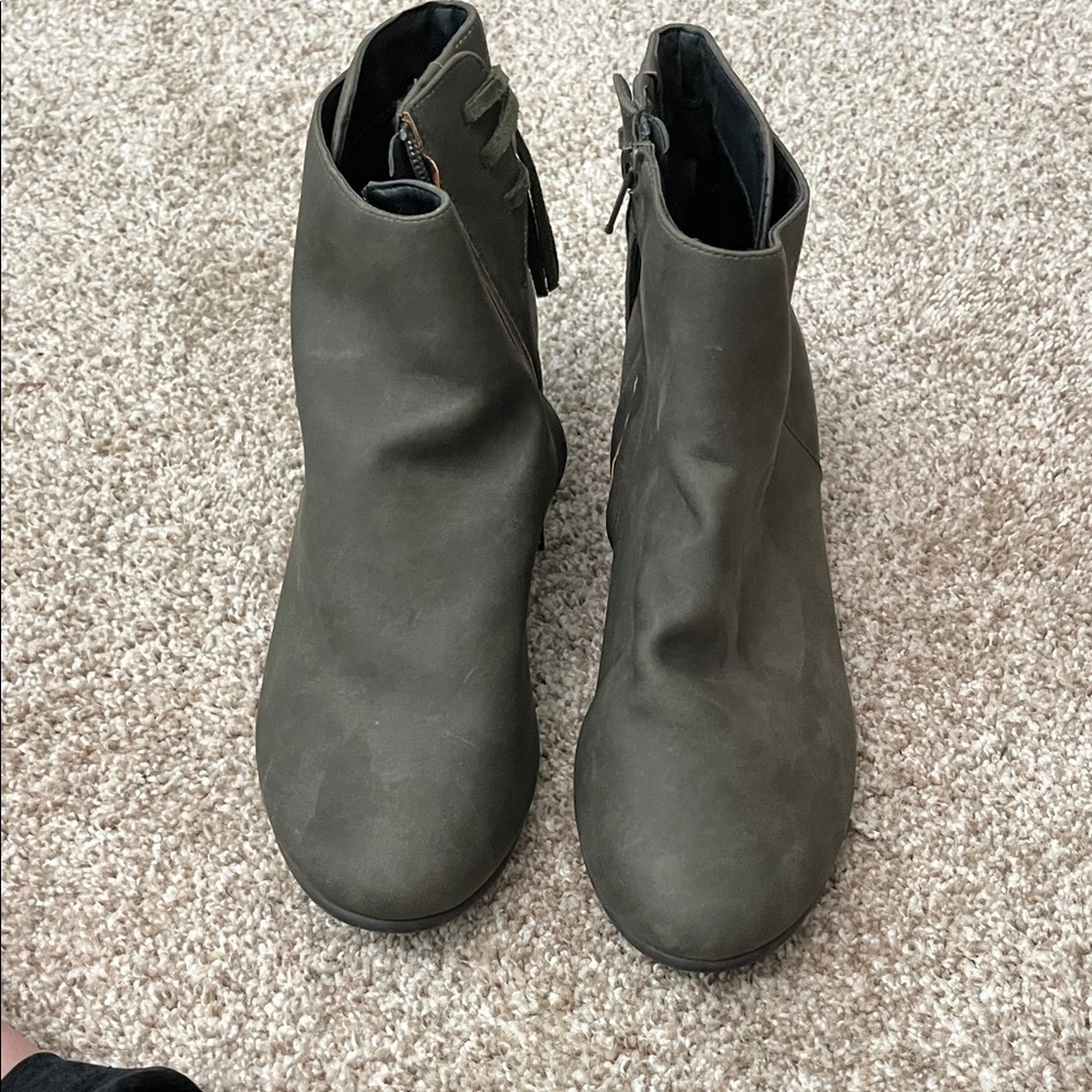 Comfortview Ankle Booties